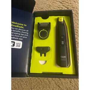 Philips Norelco OneBlade 360 Pro Hybrid Electric Trimmer QP6531/70 Black